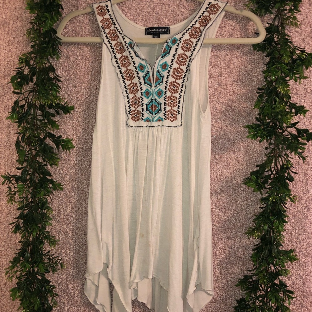 About A Girl - White Embroidered Tank - Size XS